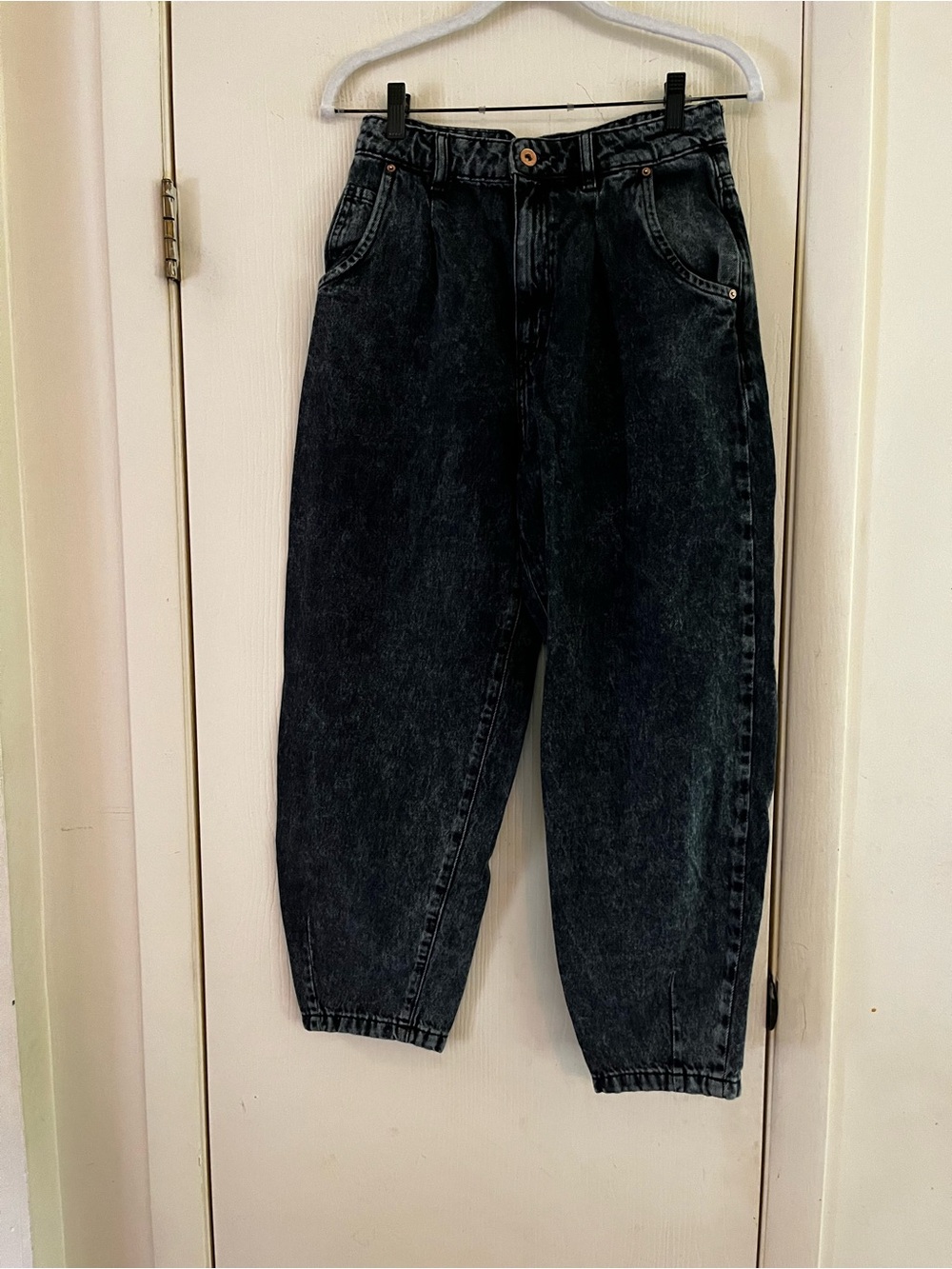 Zara Stone Washed Black Barrel Denim Wide Leg mid Rise Festival 90s Grunge Jeans